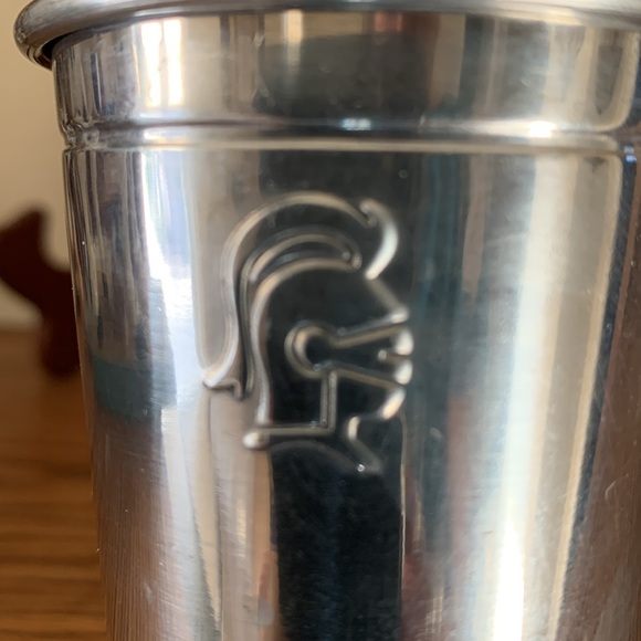 TRAV-L-BAR In Suitcase For Four Guests in Silver With Serving Tray, Bar Utensils - Picture 14 of 17